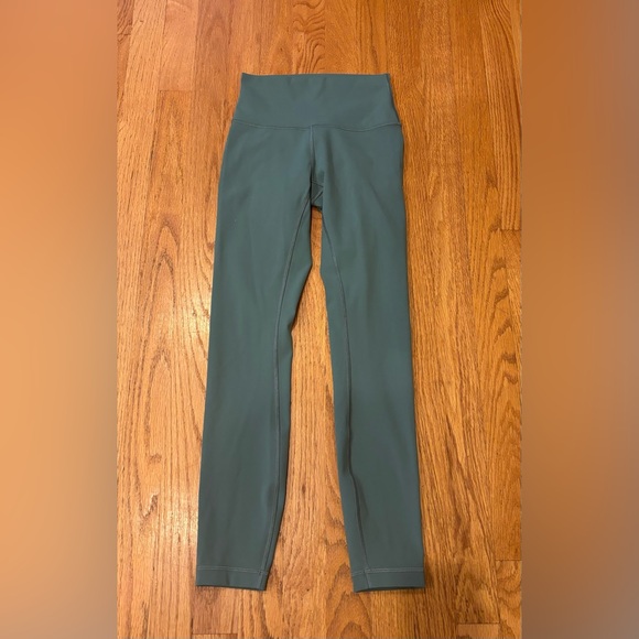 Lululemon Wunder Under High-Rise 7/8 Tight *Full-On Luxtreme 25" - Picture 3 of 6